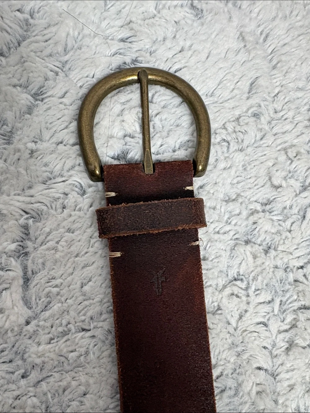 Frye woman’s brown leather Belt with Antiqued Brass Buckle small